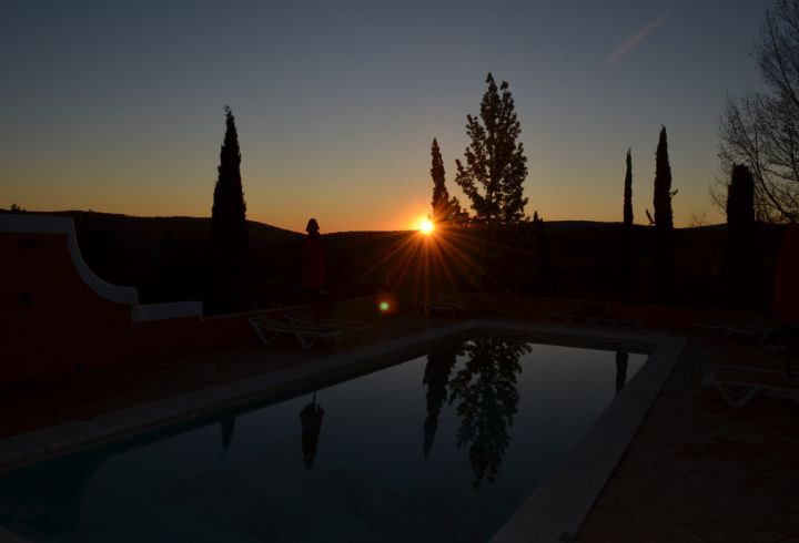  Vista de Nascer do Sol da piscina da Quinta do Barrieiro 2
